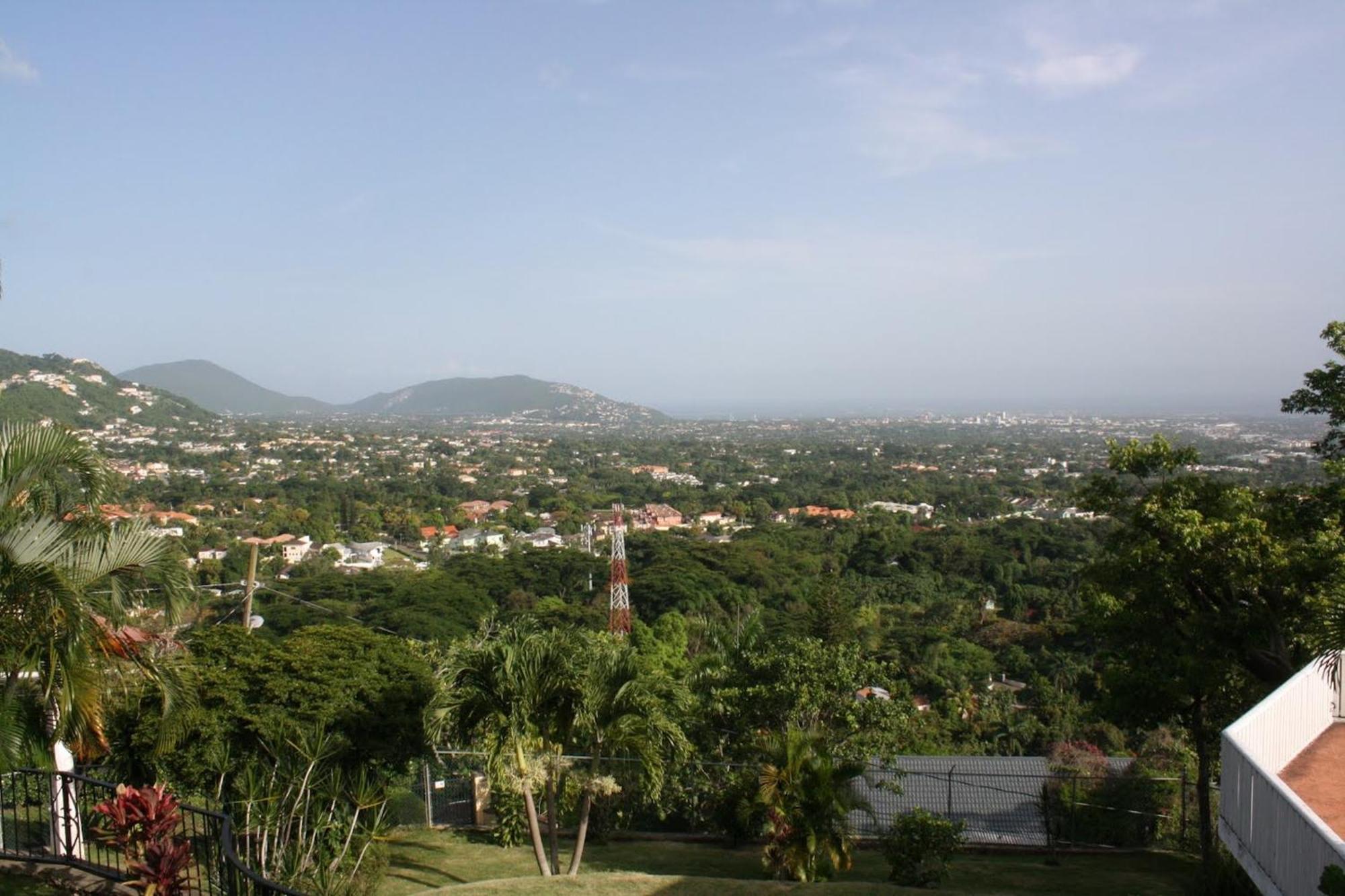 Hill Top Kingston Jamaica Luaran gambar