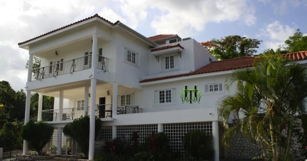 Hill Top Kingston Jamaica Luaran gambar